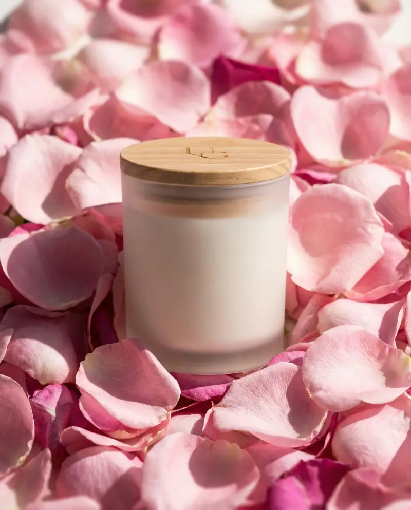 سرير بتلات الورد - image 1